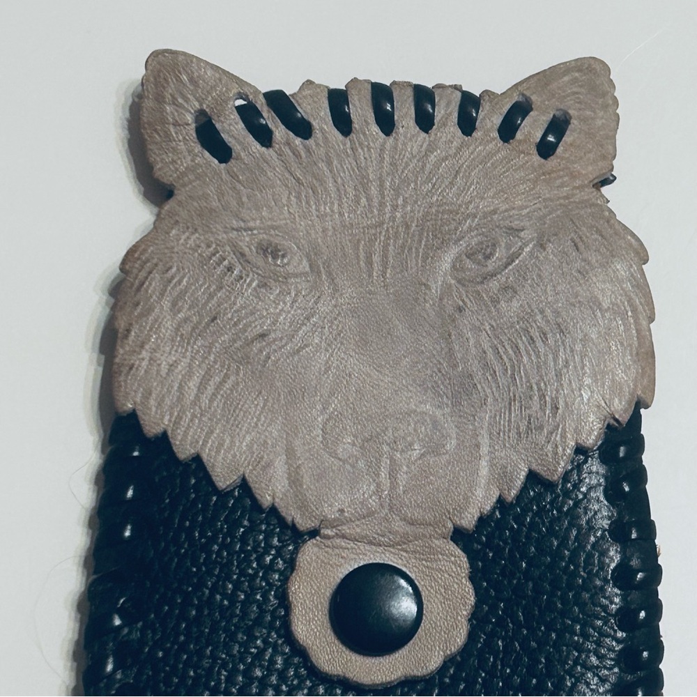 WOLF CHILD Vintage Handmade Leather Animal Face Coin Purse - Picture 2 of 8